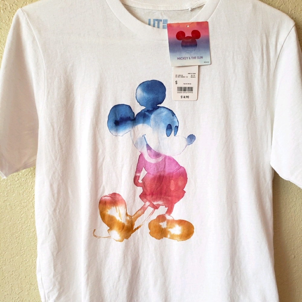 Mickey Mouse x Uniqlo tshirt